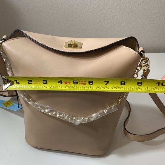 NWT Antonio Melanin turn lock crossbody bag taup color - Picture 9 of 11